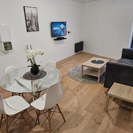 Ferienwohnung T2 Chaleureux, Calme Et Entierement Renove. Béziers Exterior foto