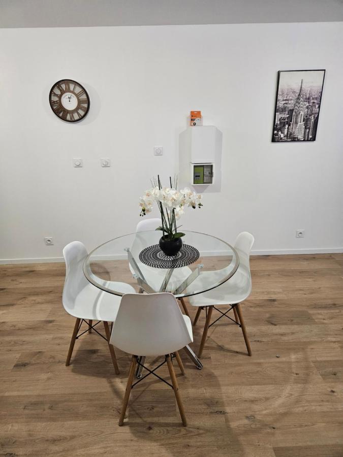 T2 Chaleureux, Calme Et Entierement Renove. Apartment Béziers